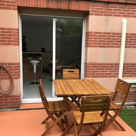 T2 Climatise Jardin & Court De Tennis/Piscine /Parking/Fibre Toulouse Exteriör bild